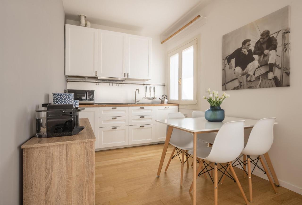 Santa Croce Design Apartment R&R Венеція Екстер'єр фото